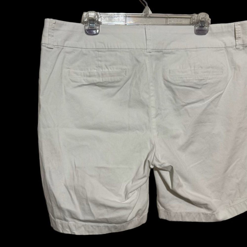 Womens J.Crew white shorts size:14 - Picture 4 of 6